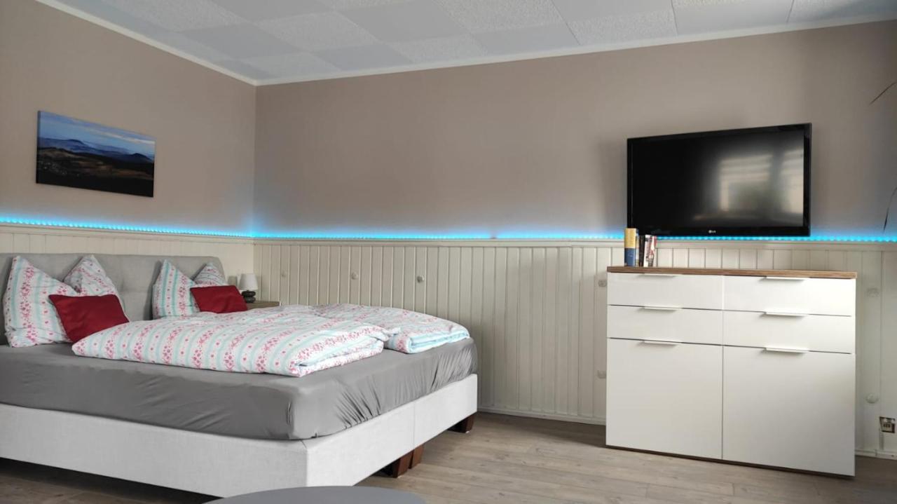 Ferienwohnung Familie Kowarik Oberwiesenthal Esterno foto